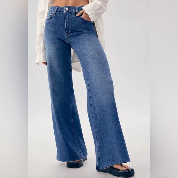 FRAME Le Slim Raw Hem Palazzo Jeans in Crossings